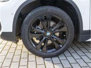 BMW X1 sDrive18dSportline+Navi+AHK+LED+Temp+PDCv+h Bild 5