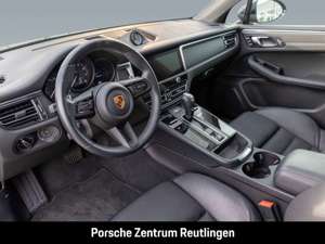 Porsche Macan PASM Panoramadach Sitzbelüftung 20-Zoll Bild 4