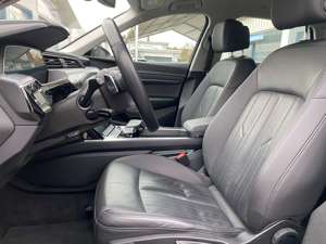Audi e-tron 55quattro advan Leder+Radar+AHK+3D Kamera Bild 4