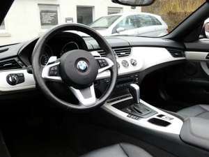BMW Z4 Roadster sDrive 23i*LEDER*SHZ*PDC*XENON*AUT* Bild 5