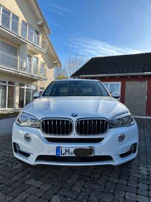 BMW X5 xDrive30d PANO HUD RFK 360° SPUR NSK AHK LDR Bild 3