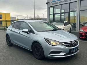 Opel Astra 1.6 CDTI Edition WINTER SPUR NAVI TEMPO Bild 2