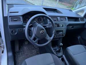 Volkswagen Caddy 2.0 TDI, 1. Hand, Scheckheft, Klima, Bluetooth Bild 3