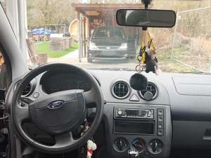 Ford Fiesta Ambiente Bild 5