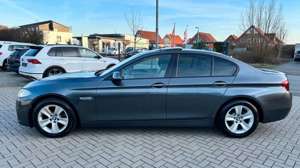 BMW 520 d Lim. Navi-LEDER-Xenon-Kamera-Schiebedach-LM Bild 4