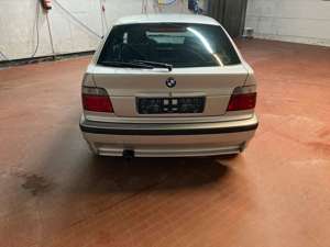BMW 316 316i compact Sport Edition Bild 4