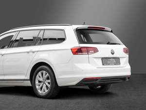 Volkswagen Passat Variant Business-Paket Prem. LichtSicht+ Bild 5