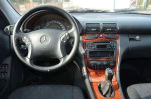 Mercedes-Benz C 200 CDI Lim.*2.Hand*Klima*SHZ*PDC*TÜV*TOP Bild 3