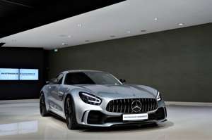 Mercedes-Benz AMG GT R Coupe*CARBON*NIGHT*SPORTABGAS*NAPPA*1HD Bild 3