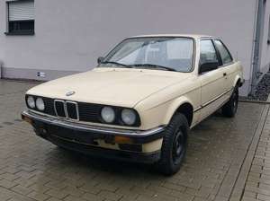 BMW 316 BMW E30 3/1 316 1.8 Bild 1