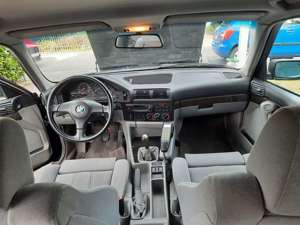 BMW 520 520i 24V Bild 4
