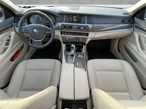 BMW 520 d xDrive AHK+AUT+PANO+SHZ VoHi+NAVI Xenon Bild 5