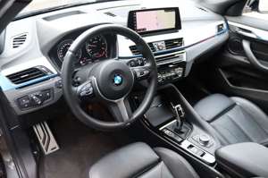 BMW X2 sDrive 20 d AUT M SPORT PAKET LEDER NAVI HUD Bild 2