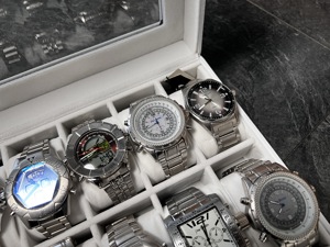 12 x Herren Armbanduhren Uhren + Uhrenbox inkl. Versand Bild 2