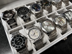 12 x Herren Armbanduhren Uhren + Uhrenbox inkl. Versand Bild 4