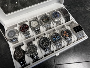 12 x Herren Armbanduhren Uhren + Uhrenbox mit Versand Bild 4