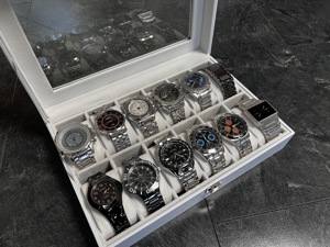 12 x Herren Armbanduhren Uhren + Uhrenbox mit Versand Bild 2