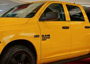 Dodge RAM HEMI 5.7l v8 Sport AWD CrewCab 6 Sitzer 1500 Bild 4