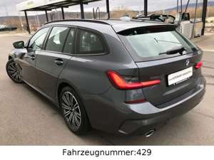 BMW 320 d xD M Sport HUD*HiFi*Kamera*Leder*LED*LiveC Bild 2