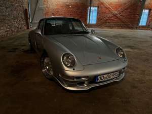 Porsche 911 993 4S ohne Schiebedach Bild 3