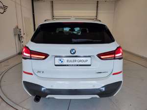 BMW X1 xDrive25e M-Sport HiFi RFK SHZ NAV LED PANO Bild 5