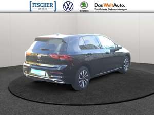 Volkswagen Golf VIII 2.0TDI DSG Active LED Navi AHK Bild 4