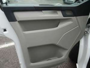 Volkswagen T6 Transporter Kasten-Kombi/ Würth-Innenausbau Bild 4