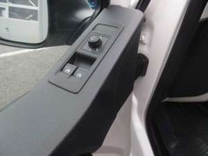 Volkswagen T6 Transporter Kasten-Kombi/ Würth-Innenausbau Bild 3