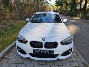BMW 120 120i M Sport Bild 2