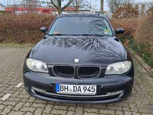 BMW 118 118d Bild 3