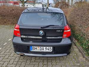 BMW 118 118d Bild 2