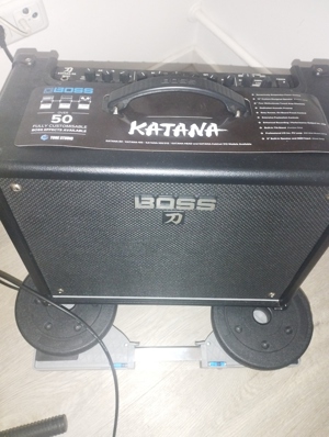 E Gitarre von Ibanez mit Verstärker von Boos Katana  Bild 2