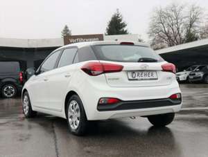 Hyundai i20 i20 Select Klima/MF-Lenkrad/BC eFH. Bild 4