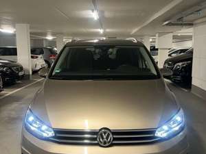 Volkswagen Touran 1.4 TSI DSG Sound 7*Sitzer Panoramadach Keyless Bild 3