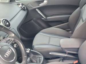 Audi A1 1.4 TFSI Ambition, LED,Xenon, Klima, voll Extra Bild 5