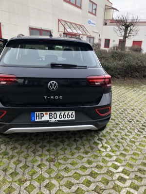 VW T-Roc zur Leasingübernahme abzugeben, mtl. 238,86  incl. MWSt Bild 5