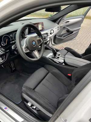 BMW 530 530d xDrive Touring Aut. Bild 5