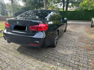 BMW 318 318d Aut. M Paket, Head-Up/Keyles/Navi/ Tüv Neu Bild 4