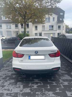 BMW 330 330 d xDrive Bild 3