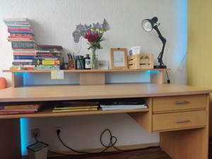 Robustes Schreibtisch 150x90x75 mit Schubladen + Extra Lagerplatz Bild 3