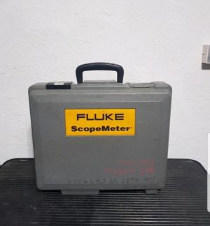 Fluke 99B Scopemeter Series II   2 Kanal, 50 MHz Oszilloskop Messgerät Bild 9