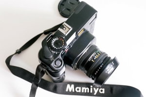 MAMIYA 7 II Mittelformat-Entfernungsmesser-Filmkamera (schwarz) mit 80 mm 1 4-Objektiv Bild 5