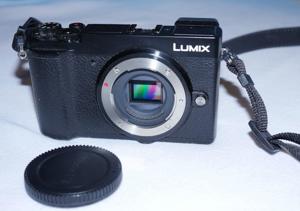 Panasonic Lumix GX9 MFT Spiegellose Systemkamera 20MP Bild 1
