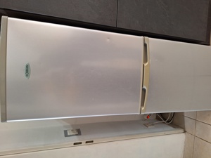 Kühlschrank mit Gefrierschrank Bild 1