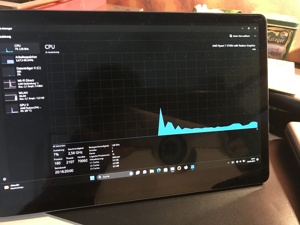 Laptop 17,3 Zoll mit ryzen 7 5700u chip und  Windows 11  Bild 2