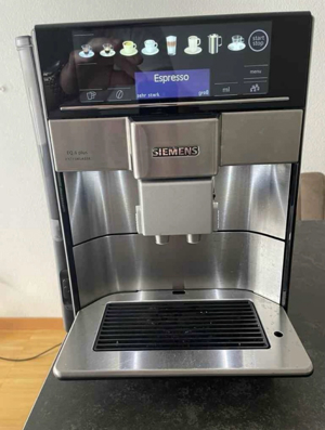 Simens EQ6 Series 300 Kaffeemaschine Bild 1