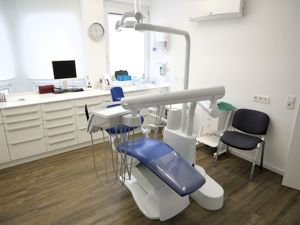 KaVo Estetica E50 Life TM Dental-Behandlungseinheit Zahnarztstuhl Bild 4