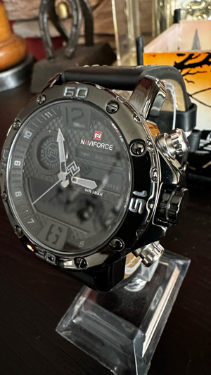 Herren Uhr, Armbanduhr    Chronograph  NEU mit Hersteller Garantie  Bild 3