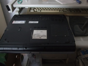 HP-Laptop mit XP Bild 3
