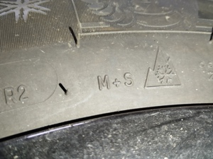 Michelin M+S Reifen auf Alufelgen - wie neu  Bild 10